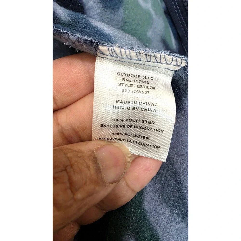 Eddie Bauer Kids 3 in 1Navy & Light Blue Hooded Jacket Camo Fleece Lining Size L